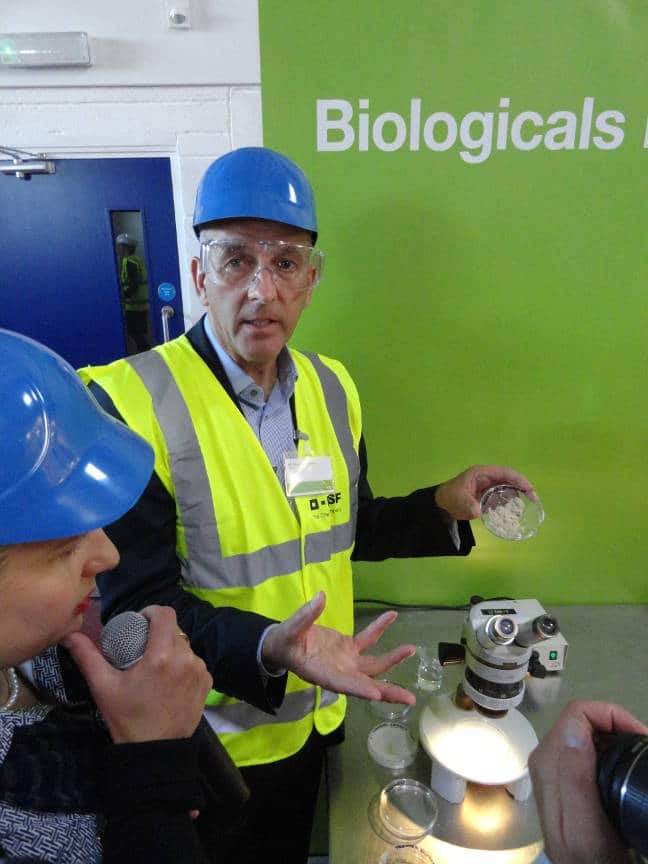 Graeme Gowling, group leader of global biologicals marketing for BASF Functional Crop Care, talks about how BASF's biological products work. Photo by Marc Zienkiewicz